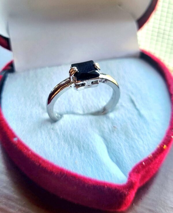 Elegant Black Stone Ring